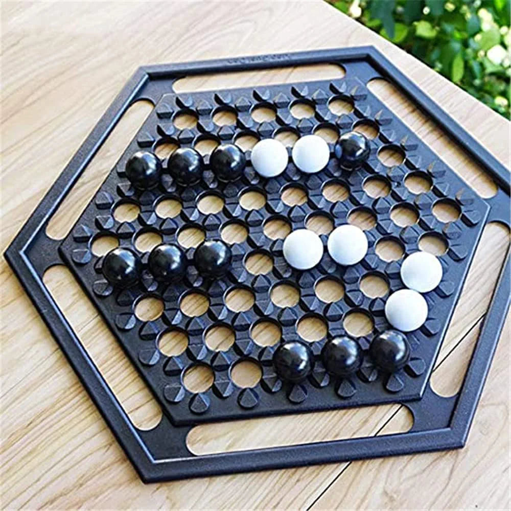 Abalone Chess Strategy Game - Balls Battle